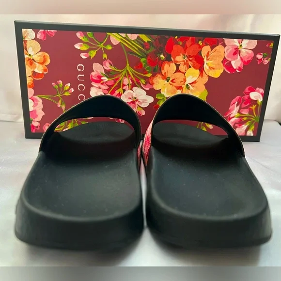 EUC Gucci Slides - Pursuit Slide Sandal (Women) - Picture 7 of 14